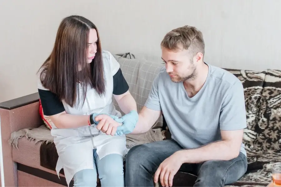 Нарколог на дом в Сосновом Бору: быстро, недорого